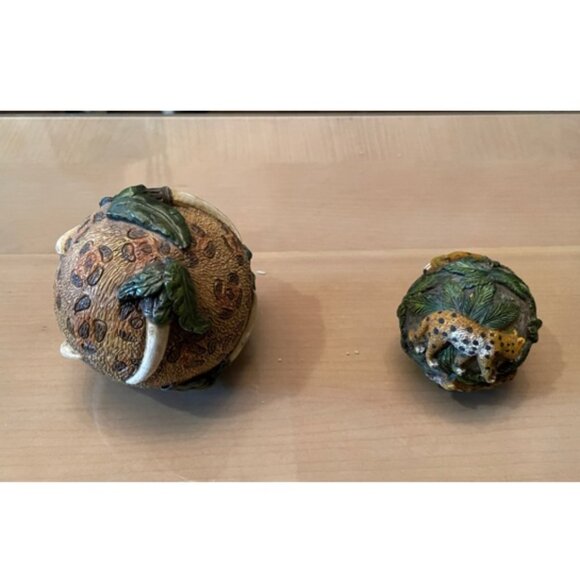 African Motif Decorative Balls - Picture 3 of 4